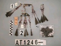 藏品(銅鈴串珠垂飾)的圖片